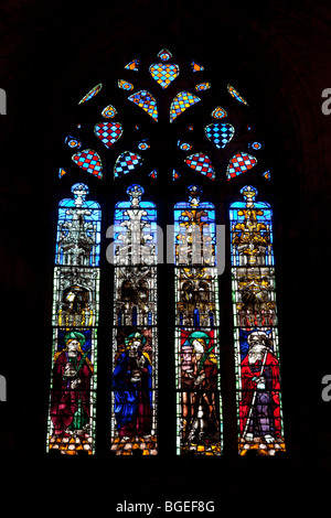 Glasfenster im Hauptschiff der Kathedrale, Sevilla, Andalusien, Spanien Stockfoto