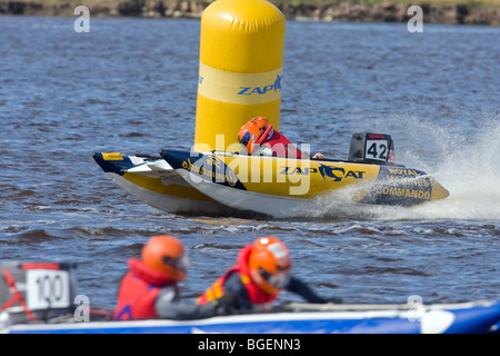 Königliche Marine-Team gehen Commando - Zapcat Meisterschaft 2009 - Hafen von Leith, Edinburgh Stockfoto