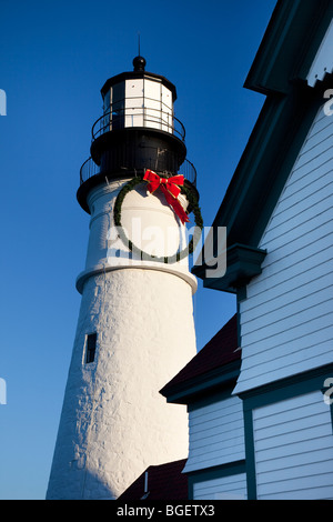 Weihnachtszeit in Portland Head Lighthouse, Portland Maine USA Stockfoto