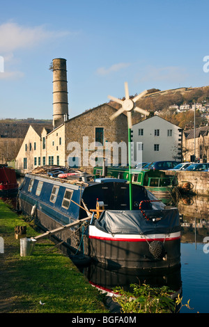 Die Rochdale Kanal, Hebden Bridge, Halifax, Yorkshire Stockfoto