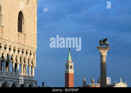 Spalte mit Löwe von San Marco, Venedig, Veneto, Italien Stockfoto