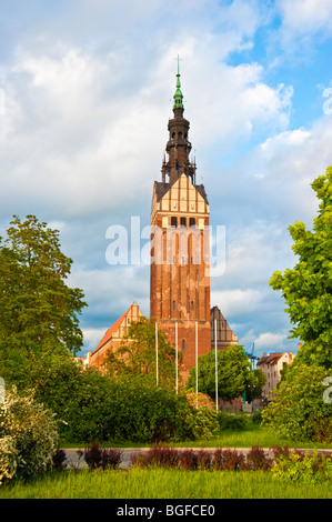 St. Nikolaus-Kathedrale in Altstadt Elbing, Polen | Nikolaikirche in Elbing, Polen Stockfoto