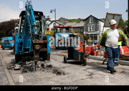 Asphalt Asphalt in Windermere am Ende der Stadt Erweiterungsprojekt Oberflächenersatz Stockfoto