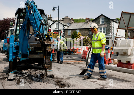 Asphalt Asphalt in Windermere am Ende der Stadt Erweiterungsprojekt Oberflächenersatz Stockfoto