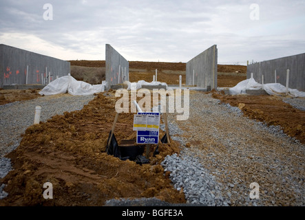 26. Dezember 2008 – Charlestown, West Virginia – unvollständig Häuser und UN-verkauft nach Hause viele in West Virginia. Stockfoto