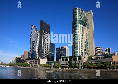 Crown Towers Casino und Unterhaltung Gebäude und Eureka Building Southbank Fluss Yarra Melbourne Victoria Australien Stockfoto