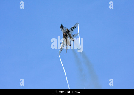 Flügel Wirbel auf polnische Luftwaffe Mig-29 auf der RAF Leuchars Airshow 2009, Fife, Schottland Stockfoto