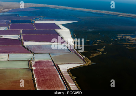 Luftaufnahme der Salinen, Walvis Bay, Namibia Stockfoto