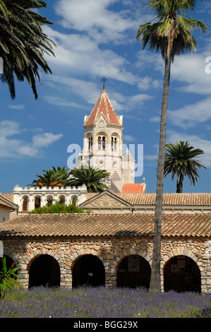 Lérins Zisterzienser Abtei & Klosterkirche Turm, Île Saint-Honorat, Lérins Inseln, Var, Côte d ' Azur oder Côte d ' Azur, Frankreich Stockfoto