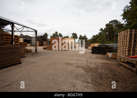 Holz und Fechten Supplies - Holzhändler UK Stockfoto