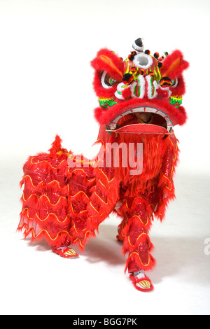 Chinesische traditionelle Löwen tanzen Stockfoto