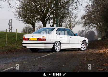 BMW M5 E34 Form - 1988 bis 1996 - Hochleistungs-Luxus-Limousine Stockfoto