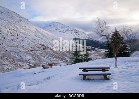 Schneelandschaft, Glen Croe, Arrochar, Schottland, Argyll, Dezember 2009 Stockfoto