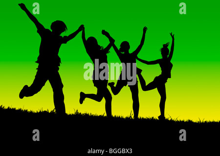 Vier junge Erwachsene Hand in hand Stockfoto