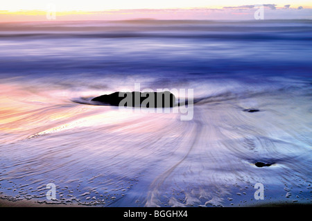 Portugal, Algarve: Ebbe am Strand Praia do Amado Stockfoto