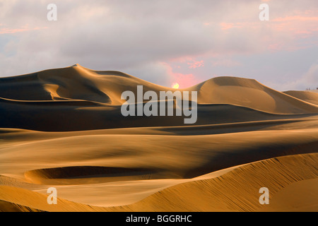 Sanddünen, Sossusvlei, Namib-Wüste, Namibia Stockfoto