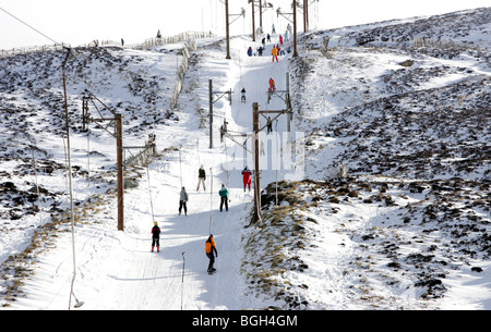 Glenshee Ski Centre bietet Ski- und Einrichtungen Stockfoto