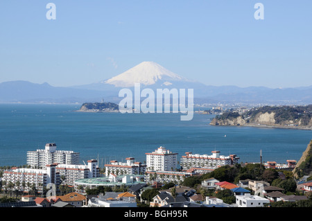 Mt. Fuji von enoshima Insel, Zushi, Präfektur Kanagawa, Japan gesehen Stockfoto