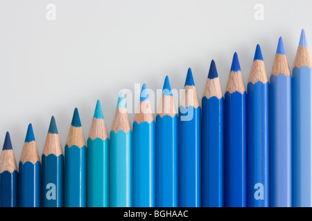 Buntstifte, in Blau Stockfoto