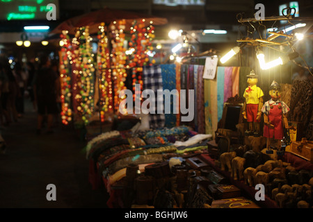 Nachtmarkt von Chiang Mai im Norden Thailands Stockfoto