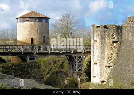 Alten mittelalterlichen Ruinen in Parthenay Deux-Sèvres Frankreich Stockfoto