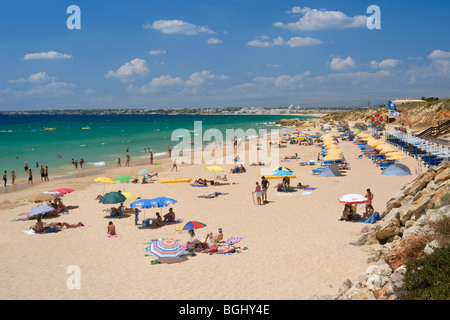 Portugal, Algarve, Praia da Gale Strand zwischen Albufeira und Armacao de Pera im Sommer Stockfoto