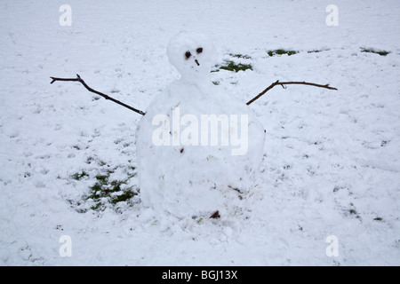 Schneemann Chapeltown Park, Sheffield, England. Stockfoto