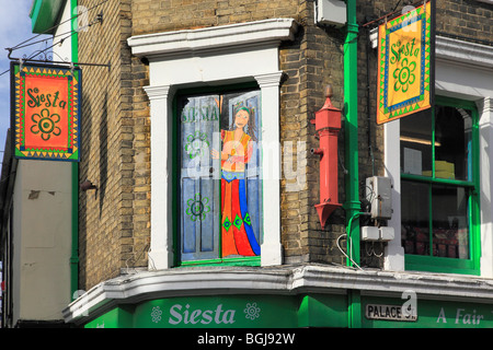 Siesta Handwerk Schaufenster im Palace Street Canterbury Kent England Stockfoto