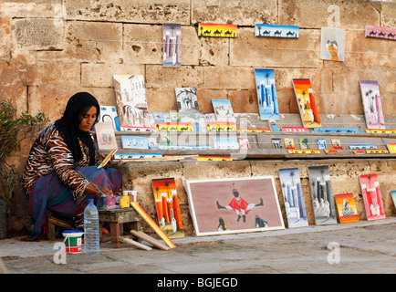 Künstler in die Gassen der alten Medina in Essaouira Marokko Stockfoto