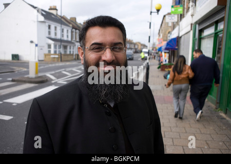 Islamistische Anjem Choudary ist stellvertretender und der wichtigsten Sprecher des radikalen UK Gruppe al Muhajiroun und Verboten abgespaltene Gruppe Islam4UK. Stockfoto