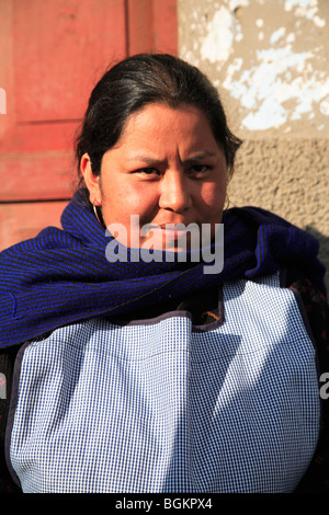 Frau, Angahuan, Pueblo in der Nähe von Vulkan Paricutín, Bundesstaat Michoacan, Mexiko, Nordamerika Stockfoto