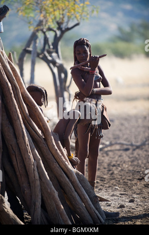 Himbas in North West Namibia Stockfoto