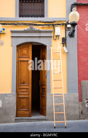 Eine Reihe von Fotos von der Calle Mayor de Triana, der Haupteinkaufsstraße in der Altstadt von Las Palmas, Gran Canaria Stockfoto