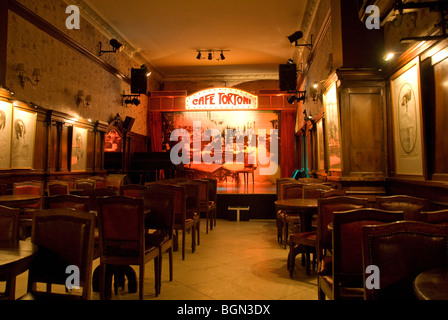 Innere des Cafe Tortoni in Buenos Aires, Argentinien Stockfoto