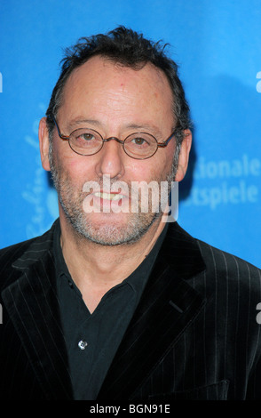 JEAN RENO der rosarote PANTHER 2 PHOTOCALL BERLIN FILM FESTIVAL 2009 GRAND Hyatt Hotel POTSDAMER PLATZ BERLIN Deutschland 13 Februar Stockfoto