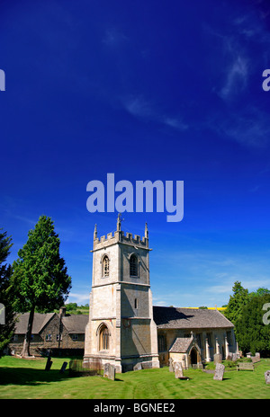 St Andrews Pfarrei Kirche Naunton Dorf Gloucestershire Cotswolds UK Stockfoto