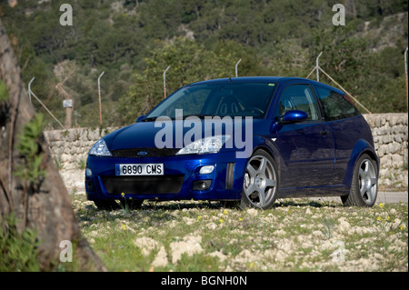 Blauen Ford Focus RS Auto Stockfoto