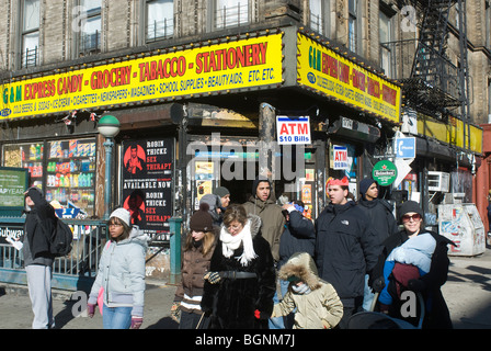 Bodega im Stadtteil East Harlem in New York am Mittwoch, 6. Januar 2010. (© Richard B. Levine) Stockfoto