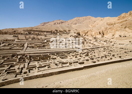 Deir el-Medina, Arbeiter Dorf in der Nähe von Tal der Könige, Westufer des Nil, Luxor, Ägypten Stockfoto