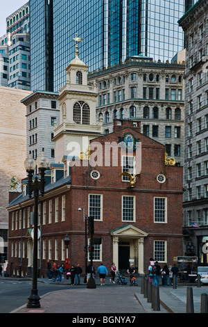 Das OLD STATE HOUSE, gebaut im Jahre 1713 ist das älteste noch stehende - BOSTON, MASSACHUSETTS Gebäude aus der Kolonialzeit Stockfoto