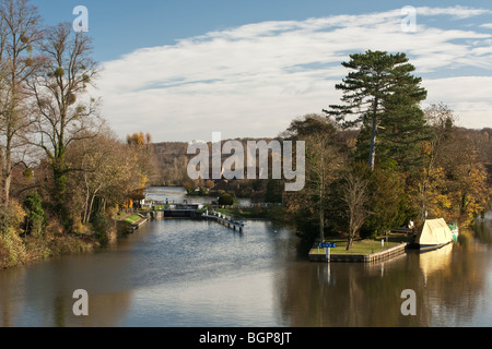 Tempel-Sperre auf der Themse, Berkshire, UK Stockfoto