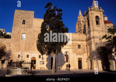 Malta, Kirchen und Klöster in The Sanctuary, das mittelalterliche Herz der Stadt in Mellieha. Stockfoto