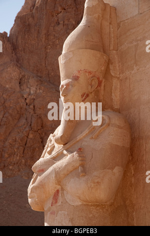 Die Totentempel der weibliche Pharao Hatshepsut im Tal des Adels in Luxor in Ägypten Stockfoto