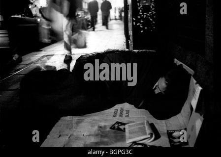 Obdachlose schlafen rau London England Großbritannien UK Stockfoto