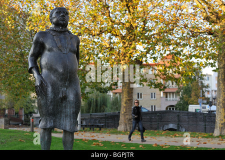 Statue der Stroppendrager des Künstlers Chris De Mangel im Prinsenhof / fürstliche Gericht in Gent, Belgien Stockfoto