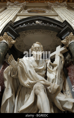 Statue des St. Philip in der Basilika St. Johannes im Lateran, Rom Stockfoto