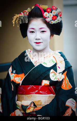 Maiko in der Kyotos Kamishichiken District - Kyoto, Japan Stockfoto