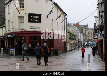 Der berühmt-berüchtigten Caroline Street Cardiff South Wales und dem Kings Cross Pub gestimmt Best Gay Bar in Wales 2009 Stockfoto