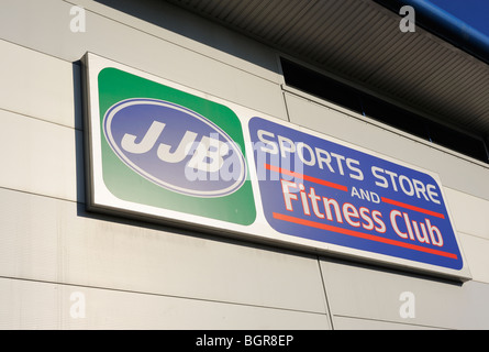 JJB Sport- und Freizeitzentrum in Widnes, Cheshire, finanzielle Schwierigkeiten im Jahr 2009. Jetzt bekannt als DW-Sport. Stockfoto