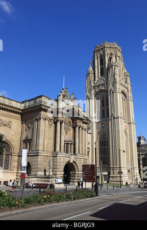 Bristol, Universität von Bristol Wills Memorial Building (rechts) und Stadtmuseum & Kunst Galerie (links) Stockfoto